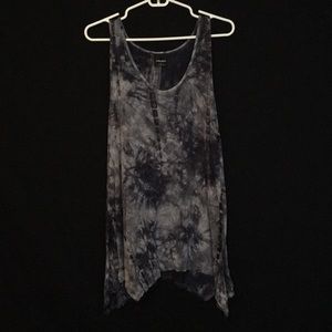 Wallpapher Navy Blue Floral Woodland Design Tank